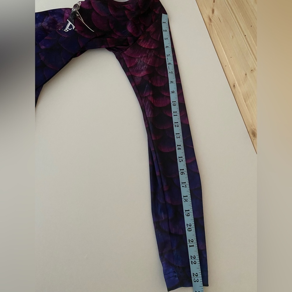BONES OUTFITTERS Purple Royal Scales Women’s Small Long Sleeve UPF50+ Shirt - Picture 8 of 10